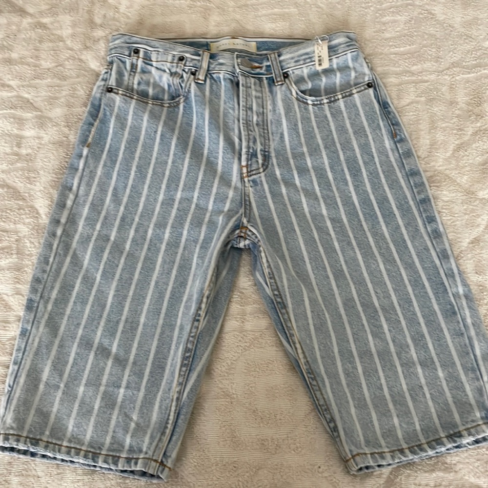 NWT High Rise Bermuda Short - Picture 2 of 4